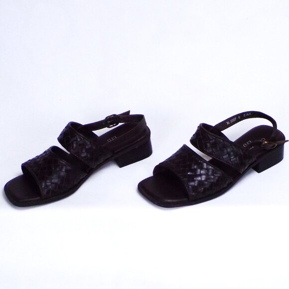 COUP D'ETAT LTD size 6.5M brown low-heel sandals woven-strap leather uppers - Picture 2 of 16